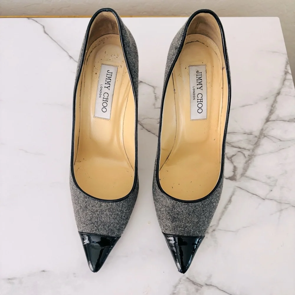 Jimmy‎ Choo Flannel Wool Patent Leather Cap Toe Pumps Size 7.5 US Gray Black